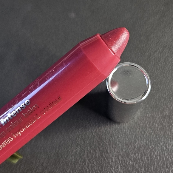 Clinique Chubby Stick Lip Colour Balm - Picture 9 of 9